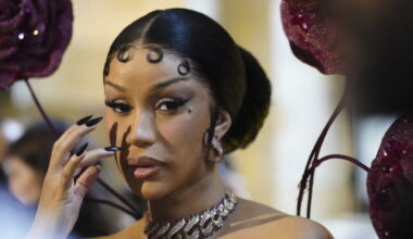 Cardi B : la rappeuse poursuivie en justice pour agression et coups et blessures