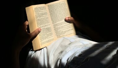 7 livres et fanzines à lire cet été pour analyser et déconstruire le milieu musical
