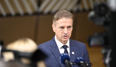 la Slovénie va interdire le commerce d'armes avec Israël, jugeant l'Union européenne "incapable de prendre" une telle mesure