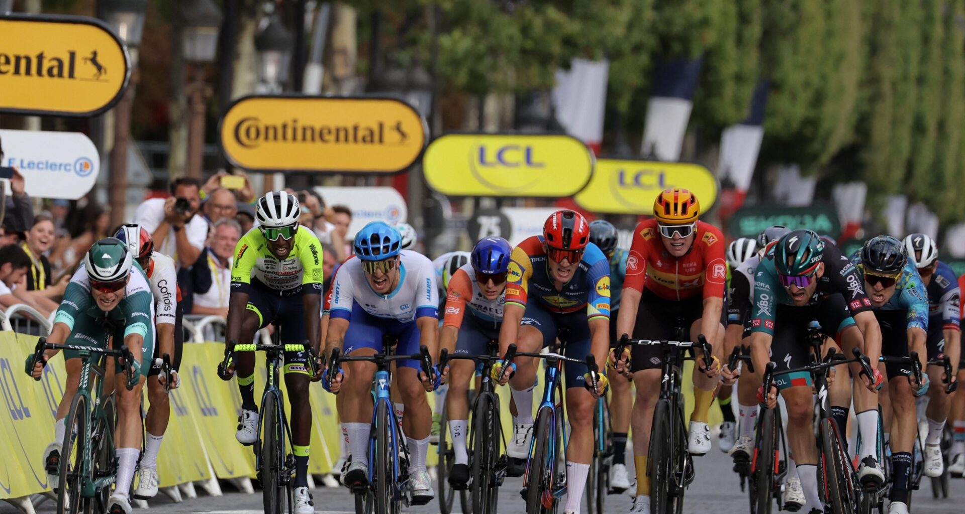21e étape entre Mantes-la-Ville et Paris Champs-Élysées dimanche 27 juillet