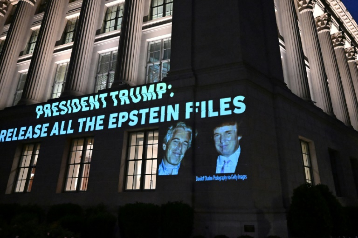 Deuxième jour d'interrogatoire de la complice d'Epstein par un haut responsable du gouvernement Trump - 25/07/2025 à 17:30
