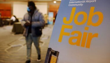 Les demandes d'allocations chômage aux États-Unis tombent à leur plus bas niveau en sept semaines