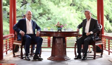 Russie et Chine discutent de la guerre en Ukraine et de leurs relations avec les États-Unis