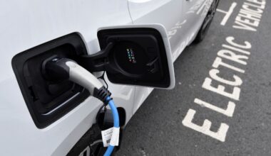 Le Royaume-Uni propose des remises sur les voitures électriques pour stimuler la demande