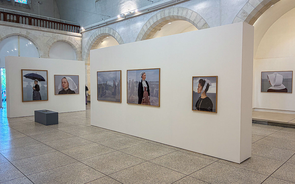 Saint-Nazaire : une exposition photo de Charles Fréger qui décoiffe