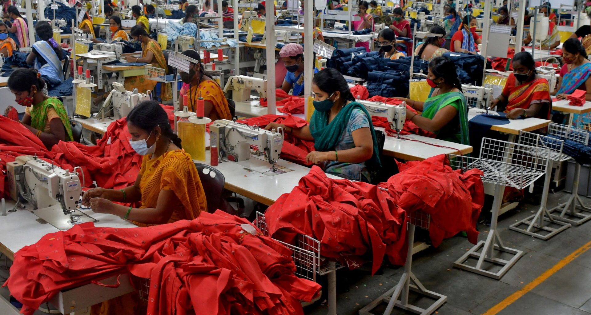 Royaume-Uni et Inde sur le point de conclure un accord commercial : le whisky, les véhicules électriques et le textile au coeur des discussions