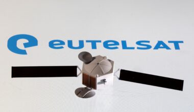 Eutelsat signe un partenariat stratégique avec le gouvernement britannique pour l'accès à son réseau LEO