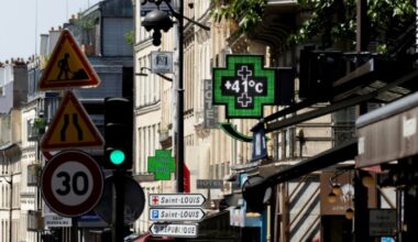 La canicule atteint son pic, Paris et une partie de la France suffoquent : Actualités