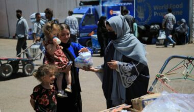 Face à l'ampleur des retours d'Iran, des Afghans organisent la solidarité : Actualités