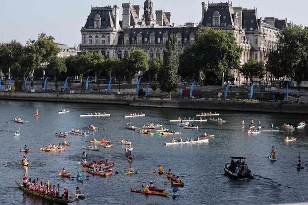 STEPHANE DE SAKUTIN / AFP