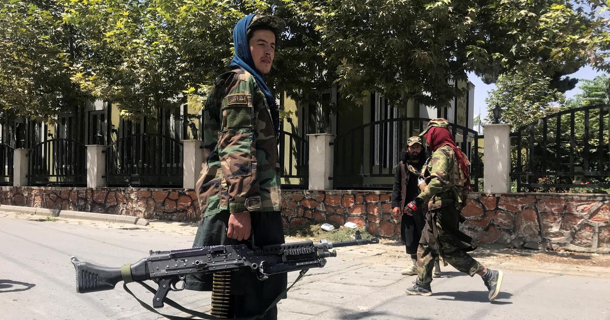 la Russie devient le premier pays à reconnaître officiellement le régime taliban