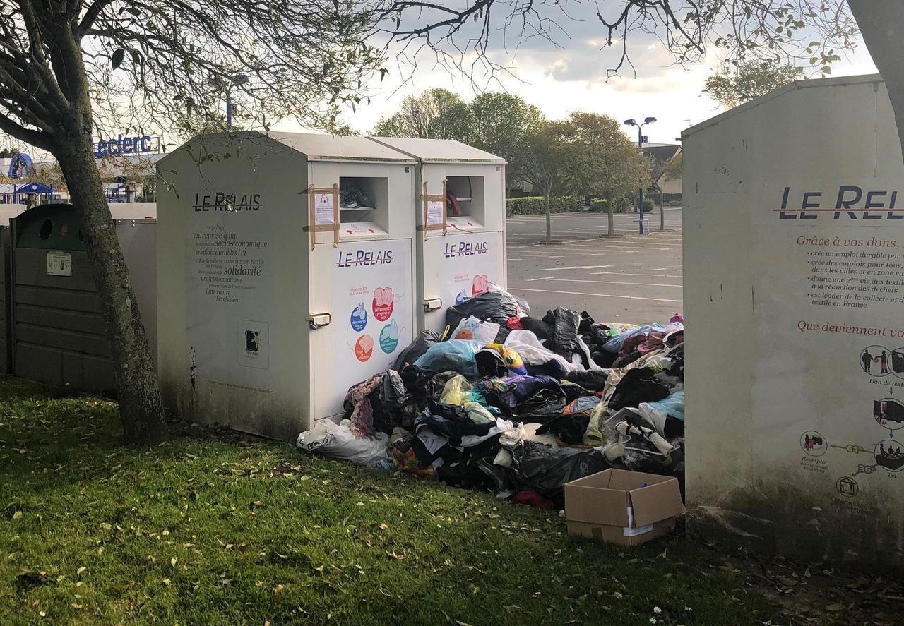 en plus des bornes Le Relais, comment donner une seconde vie à ses vêtements ?