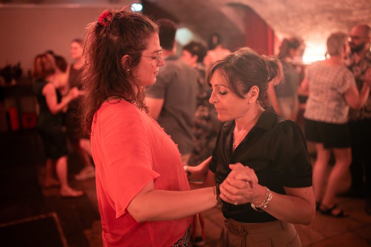 Swing jazz blues danse Lindyspot caveau tigre