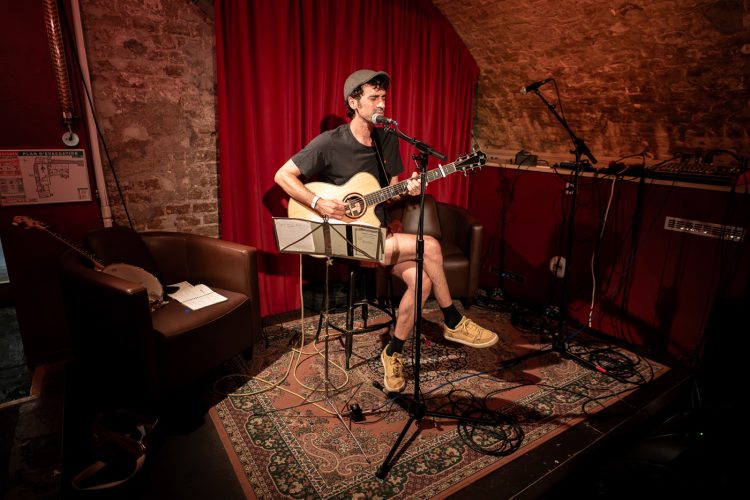 marlou  Swing jazz blues danse Lindyspot caveau tigre