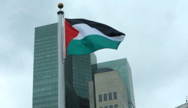 Quelles conséquences diplomatiques pour la France, notamment avec Israël et les USA ?
