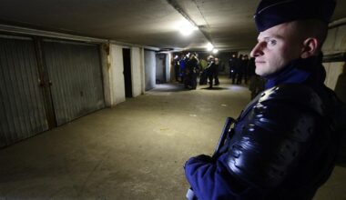 un homme retrouvé mort dans le parking d’une cité, une enquête ouverte pour assassinat