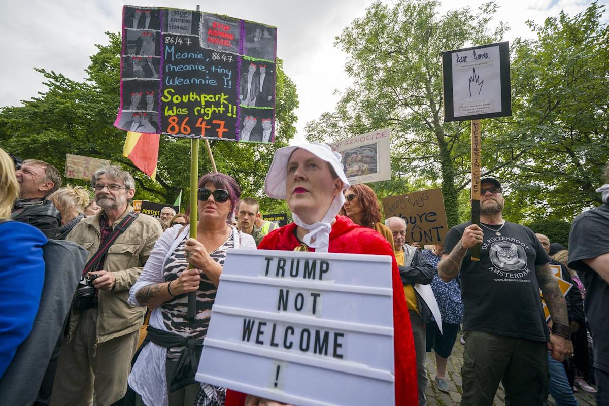 Voyage officiel du président Trump en Écosse: manifestations dans plusieurs villes