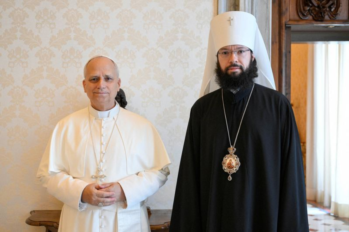 Le pape Léon évoque la guerre en Ukraine avec un représentant de l'Église orthodoxe russe - 26/07/2025 à 18:38