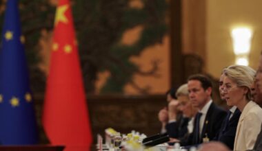 À Pékin, Xi Jinping appelle l'UE à renforcer la confiance, Ursula von der Leyen affirme vouloir de «vraies solutions» avec la Chine