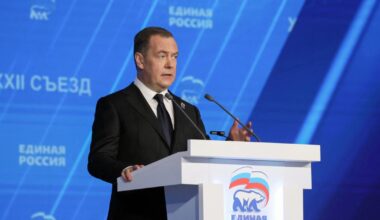 L’ancien président russe Dmitri Medvedev suggère de « lancer des frappes préventives » contre l’Occident
