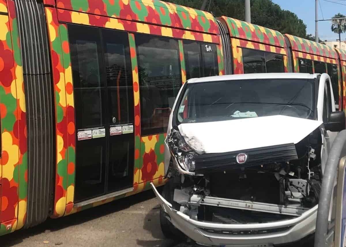 accident entre un tramway et un véhicule ce jeudi