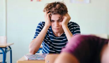 TDA : une mère se bat pour le soutien scolaire de son fils