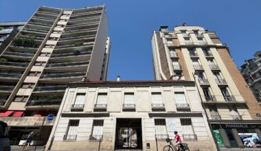 Paris : remplaçant une maison faubourienne, un futur immeuble de 13 étages menace d’« emmurer » cinquante fenêtres