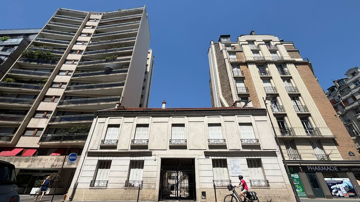 Paris : remplaçant une maison faubourienne, un futur immeuble de 13 étages menace d’« emmurer » cinquante fenêtres