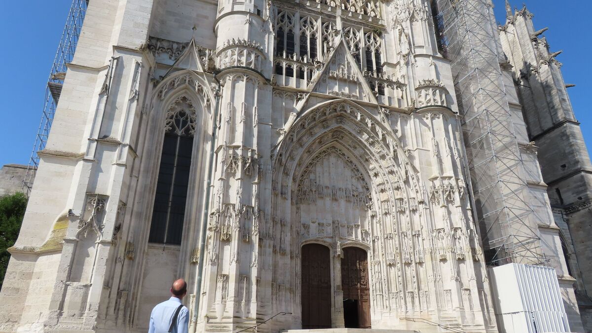 « Parthénon de l’architecture », rivale de Rome, chœur le plus haut du monde : les secrets de la cathédrale de Beauvais