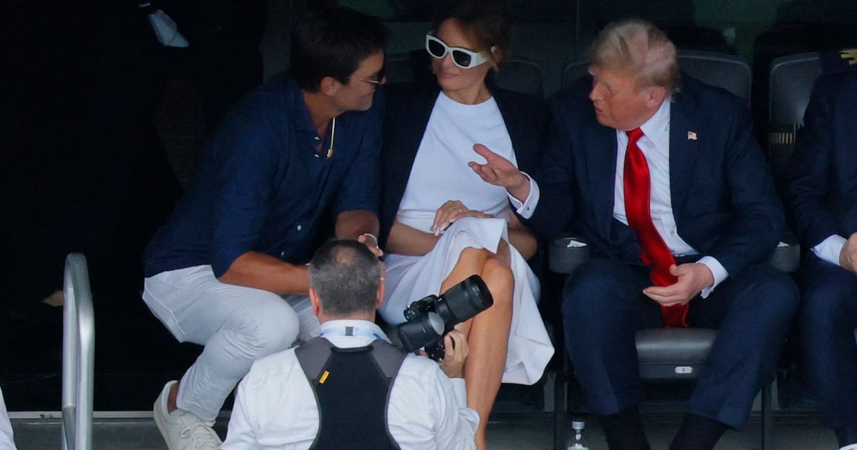 Les chevilles enflées de Donald Trump, aperçues à la Coupe du monde des clubs, dues à une insuffisance veineuse – Libération
