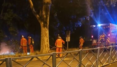 « Une quinzaine de fusées parachute sont tombées sur le stade » : départs de feu en série à L’Ile-Saint-Denis
