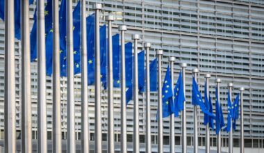 ce que dit l’UE sur l’acétamipride, interdit en France mais toujours autorisé par Bruxelles