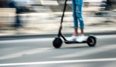 un garçon de 15 ans prend des risques pour échapper à la police, en vain
