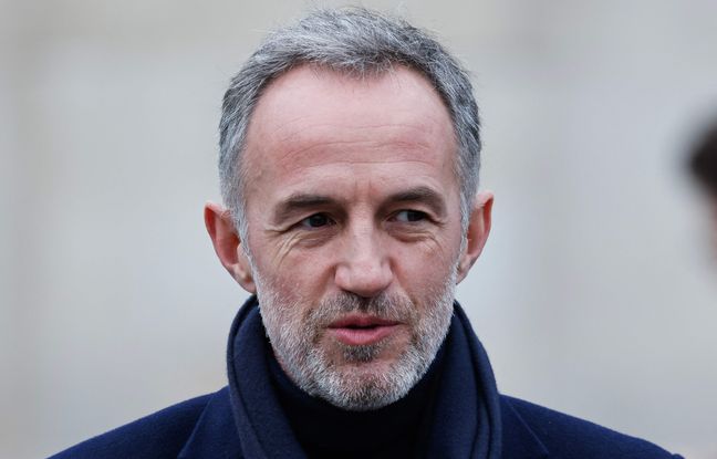 Malgré l’opposition d’Anne Hidalgo, le PS choisit Emmanuel Grégoire qui veut rassembler la gauche