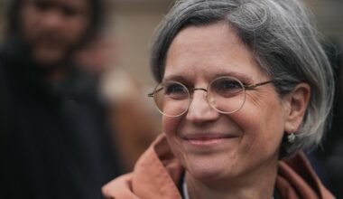 «Je n’en ai rien à péter de leur rentabilité», lance Sandrine Rousseau à propos des agriculteurs