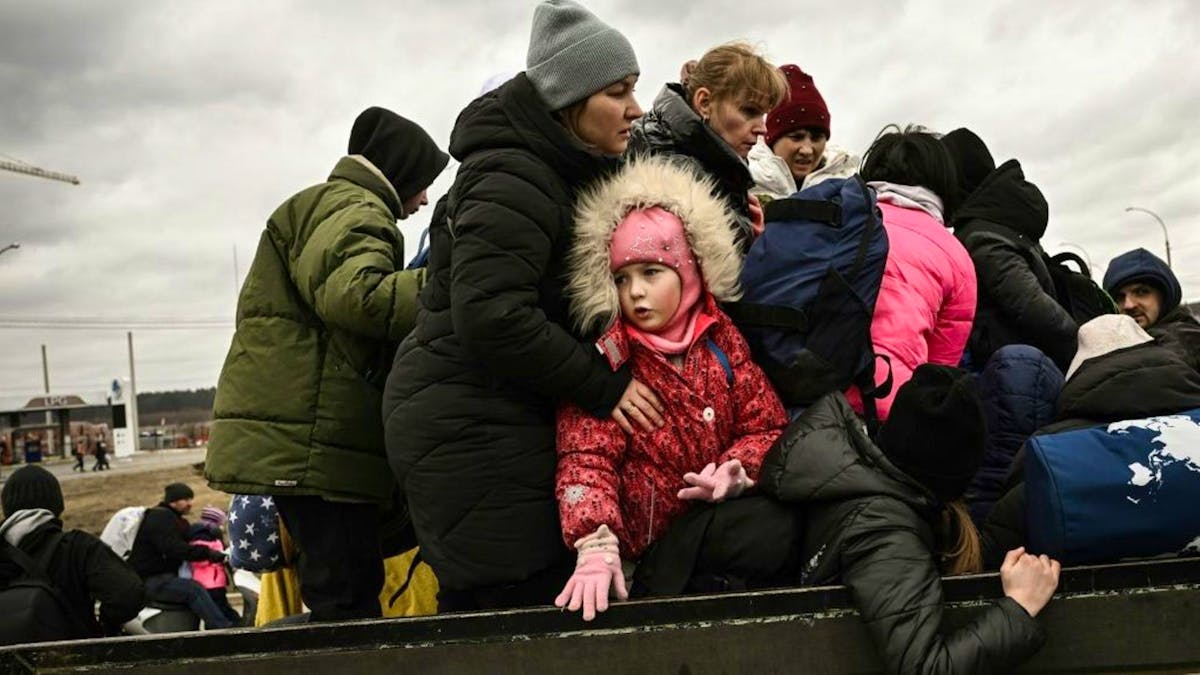 Ukraine: Évacuation des familles ordonnée près du front est
