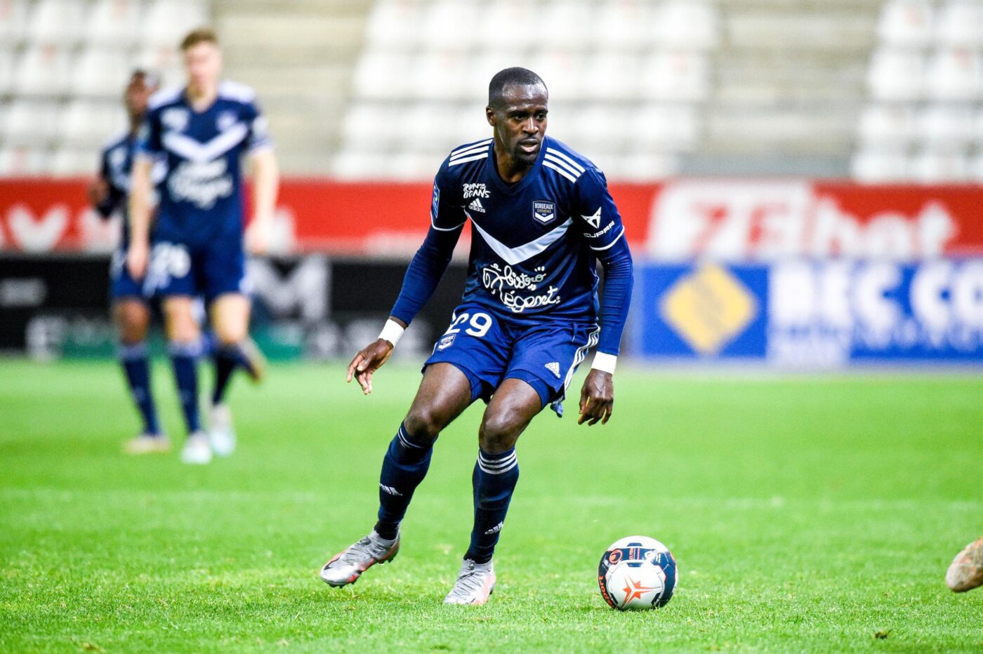 Maxime Poundjé va rechausser les crampons avec les Girondins de Bordeaux - France - Girondins de Bordeaux