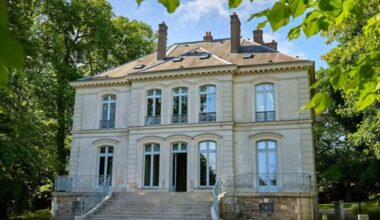 La "villa en dehors de Paris" de Karl Lagerfeld vendue près de 4,7 millions d'euros