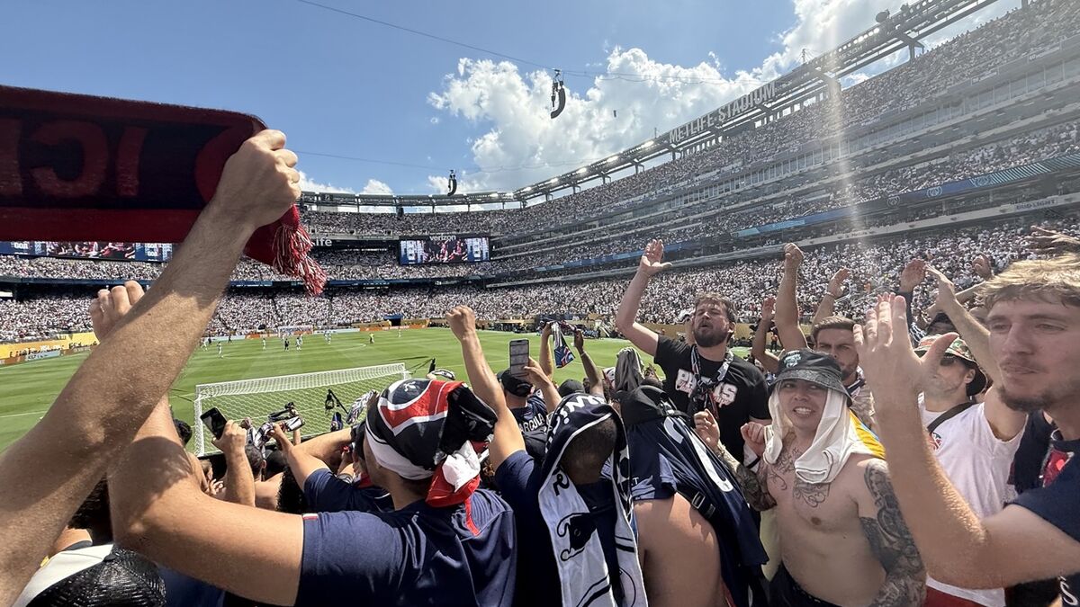 « C’est comme dans un rêve » : avec les supporters parisiens qui ont traversé l’Atlantique pour voir le PSG à New York
