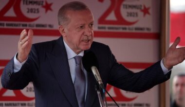 le président turc Erdogan félicite Emmanuel Macron