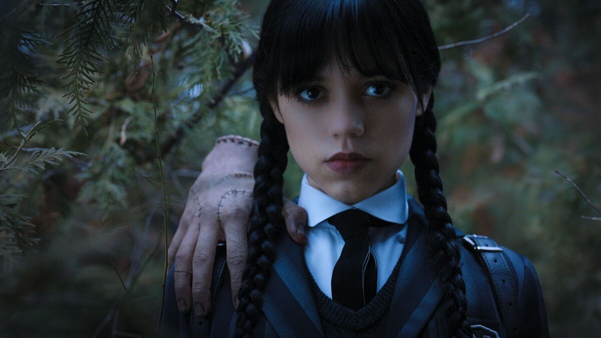 Paris-Plages : Netflix installe un club de plage version « Mercredi Addams »