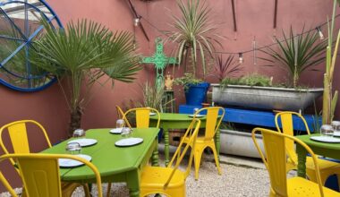 Vieux-Lille. Terrasse cachée, déco atypique et charcuterie haut de gamme dans ce nouveau resto