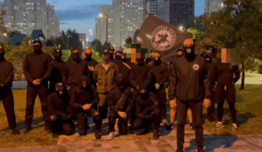 En Russie, des vigiles nationalistes patrouillent pour combler le manque de policiers