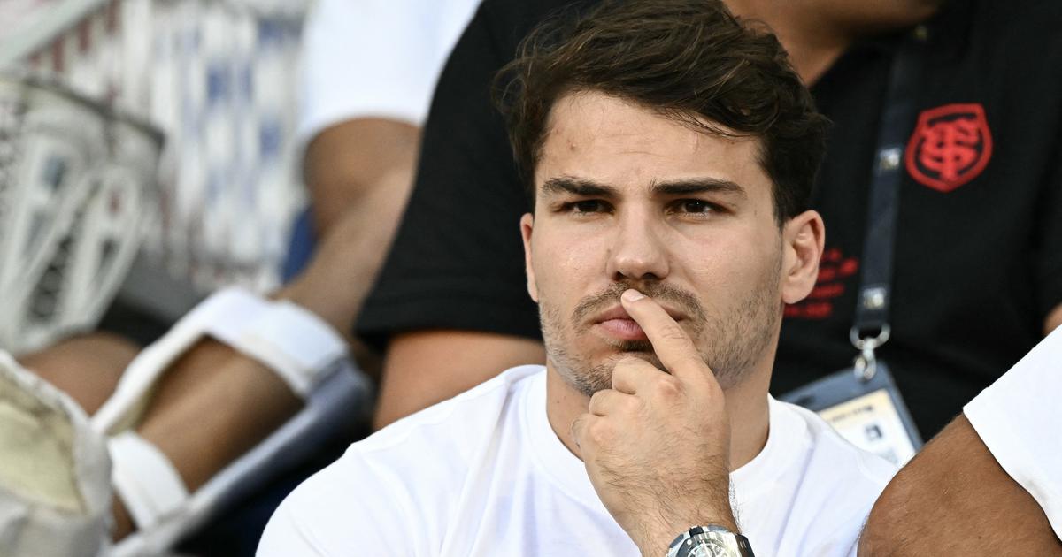 la rééducation se poursuit pour Antoine Dupont avant la reprise du Top 14 en septembre