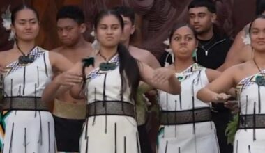 en vidéo, le vibrant accueil réservé par les Maoris aux Bleus en tournée en Nouvelle-Zélande