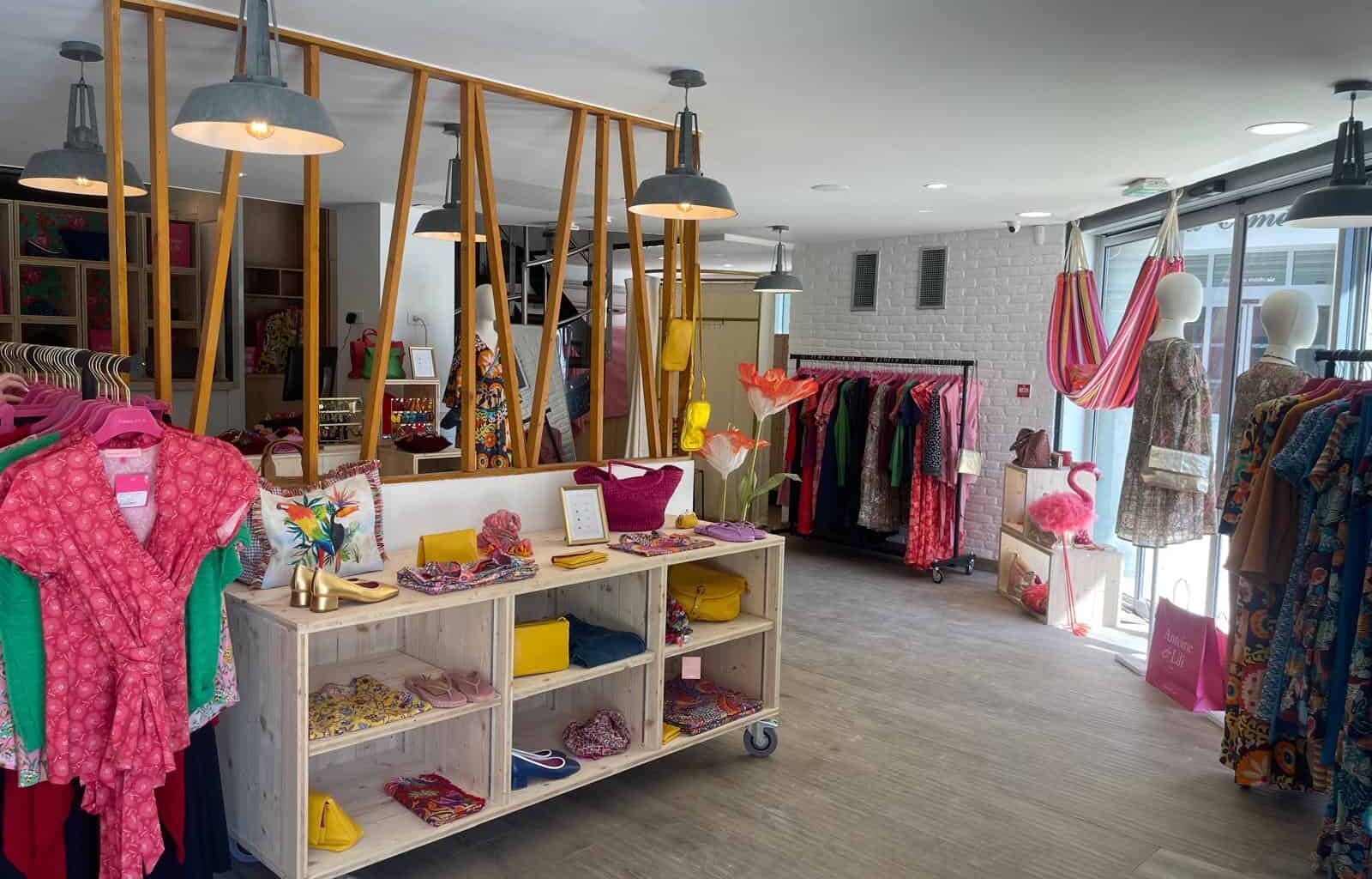 Antoine et Lili, quand les couleurs du monde s'installent sur la Comédie