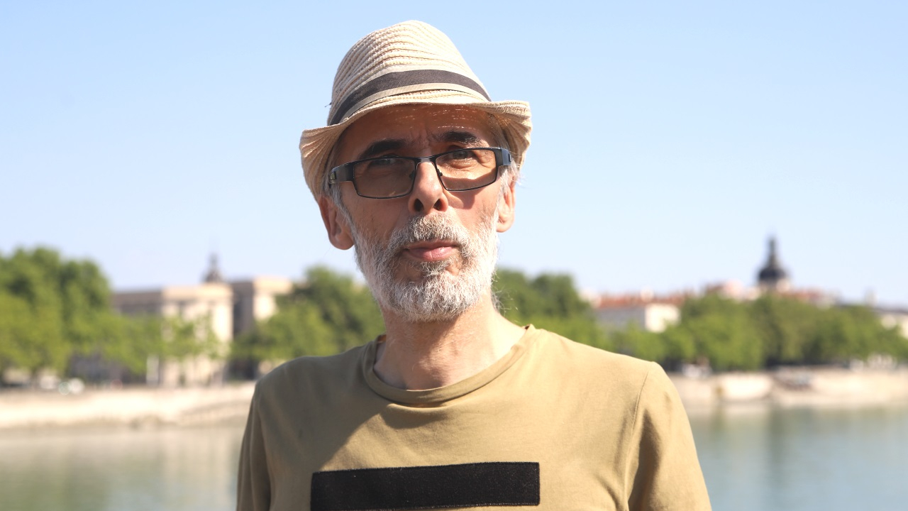 "La jeunesse fait partie intégrante de mon projet"