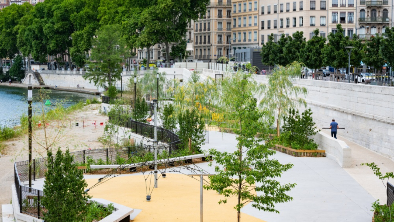 Une partie des Terrasses de la Presqu’Île de Lyon enfin inaugurée :  "C’est la reconquête de la Saône"