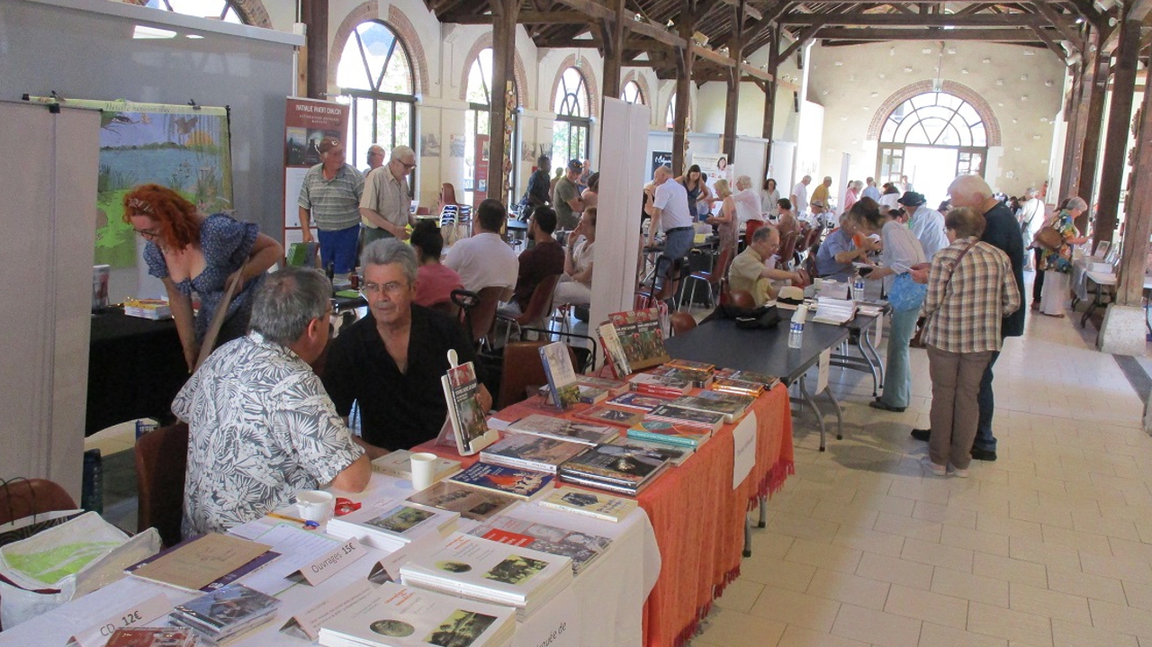 Succès de la Halle aux auteurs 2025 à Valençay