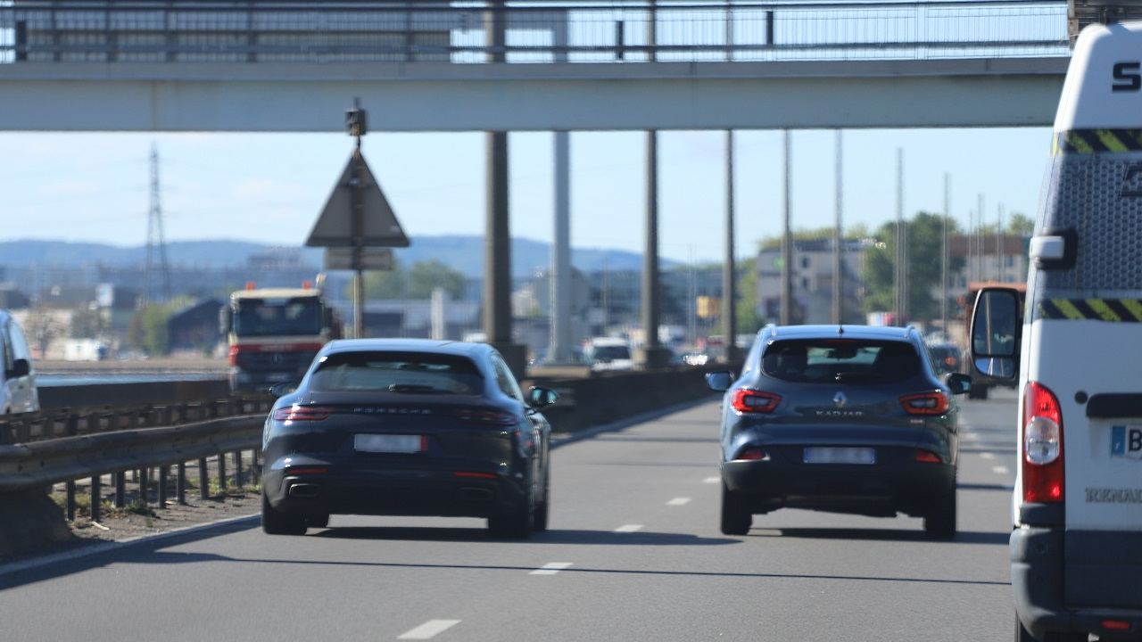 un automobiliste se tue sur l'A7, éjecté car il ne portait pas de ceinture
